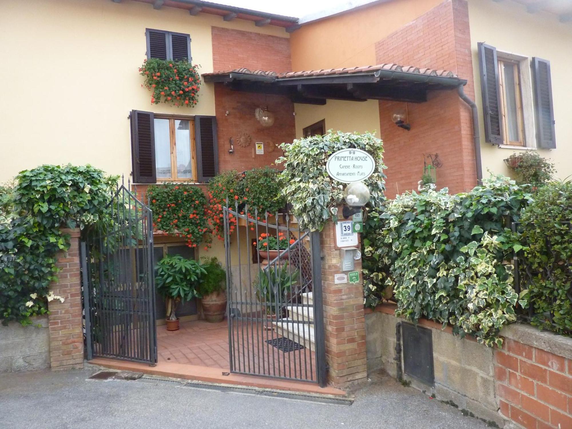 Primettahouse Hotel San Gimignano Exterior photo